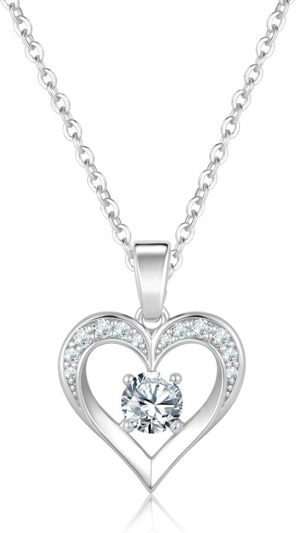 Valentines Day Heart Necklace, Dainty Gold/Silver Plated Pendant Necklaces for Women Trendy Love Heart Cubic Zirconia Necklace Tarnish Free Gold Jewelry Unique Valentines Day Gifts for Her