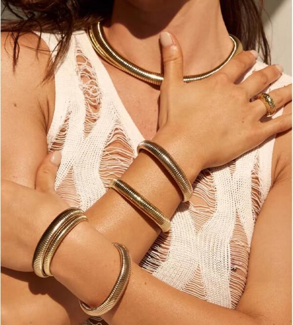 Gold Plated Bracelets for Women Gold Bangles for Women Chunky Bangle Bracelets for Women Bracelets Stack Tarnish Free Bangle Set of 3 for Women Accessories for Her Gifts