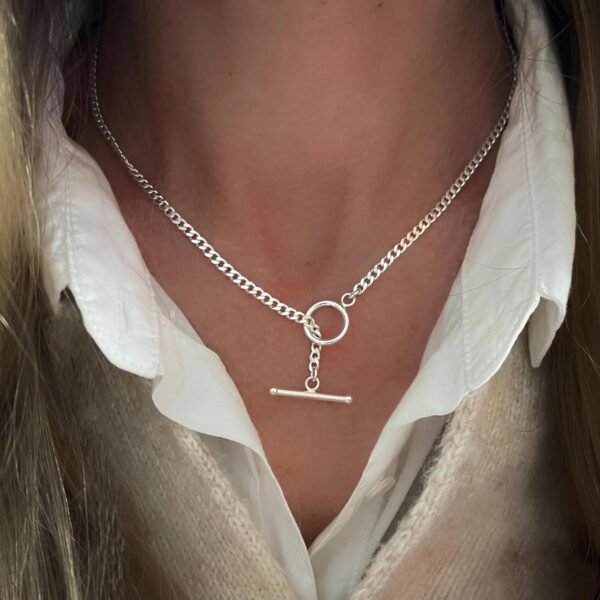 Layered Necklaces for Women,  Gold Plated Chain Necklace Women Trendy Cuban Link Paperclip Chain Toggle Clasp Necklace Fashion Chunky Jewelry for Women